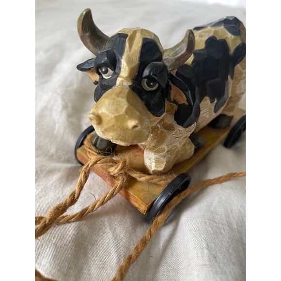 Decorative Resin Cow on a Wagon Home Decor - Picture 2 of 5
